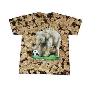 Thailand Elegant short sleeve tee shirt size says F (ONE SIZE FITS MOST)